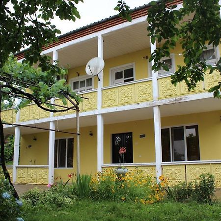 Guest House Maspindzeli Цкалтубо Екстериор снимка