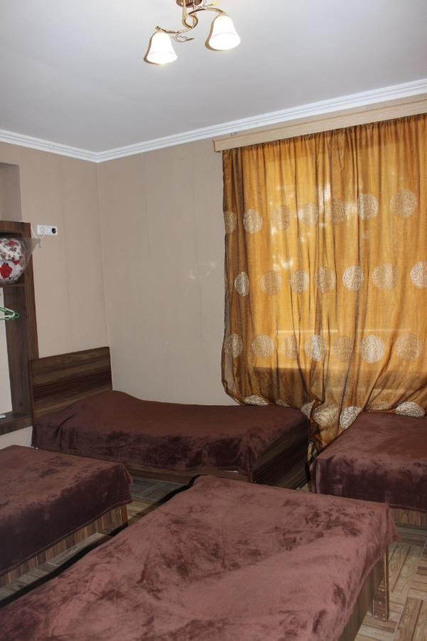 Guest House Maspindzeli Цкалтубо Екстериор снимка